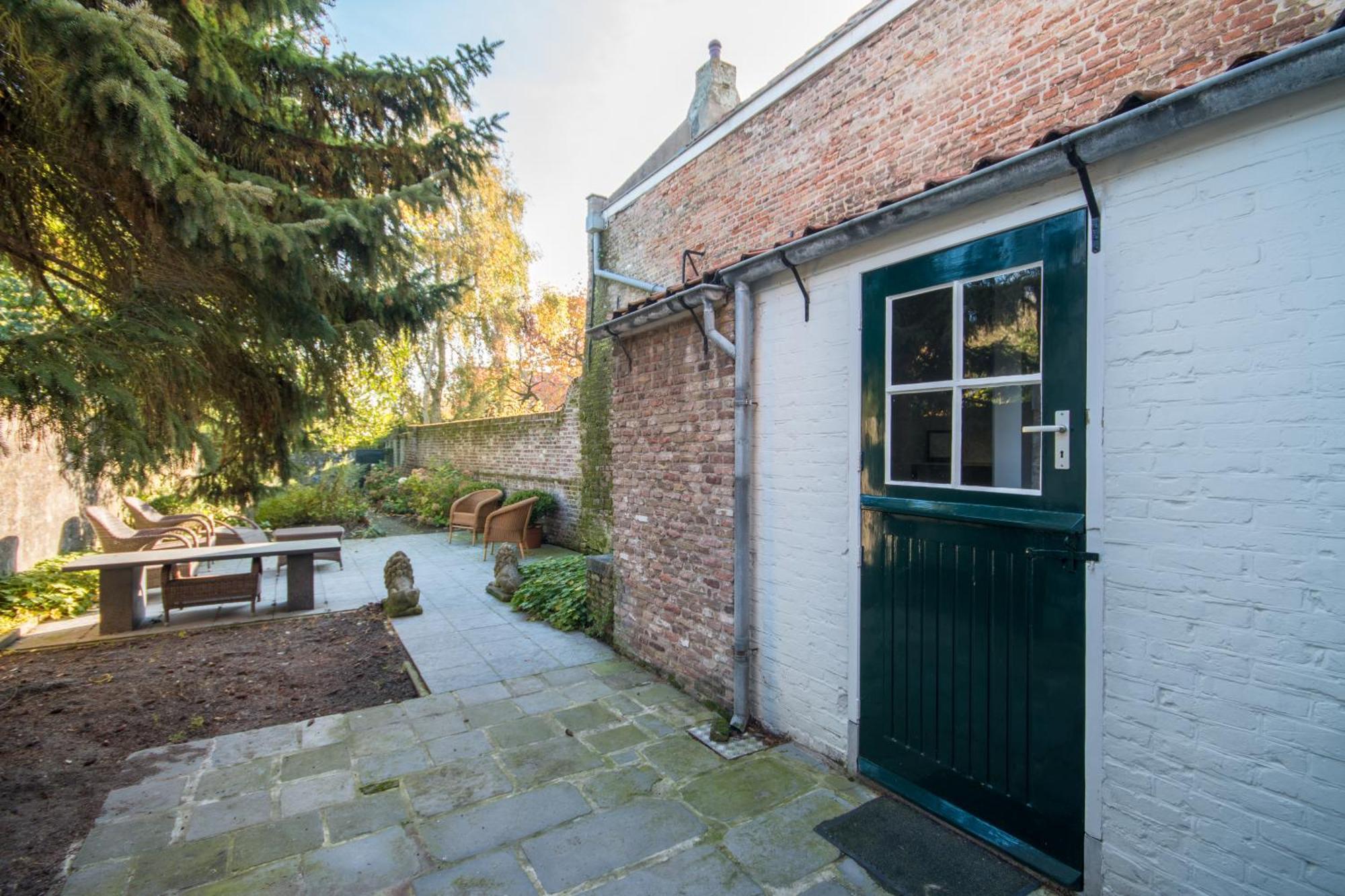 Auberge De Campveerse Toren Veere Exterior photo